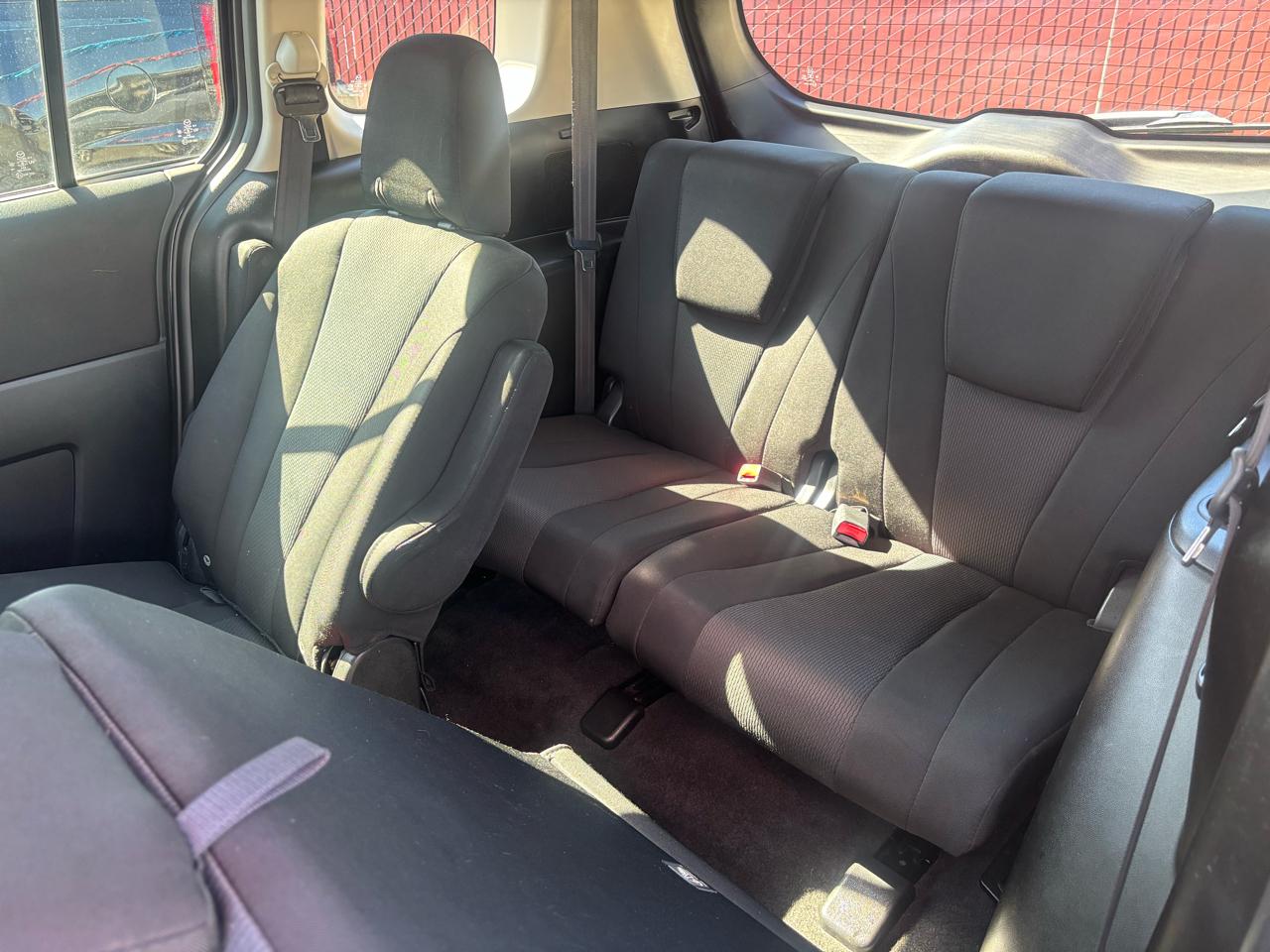 Mazda MAZDA5 Sport AT 2014