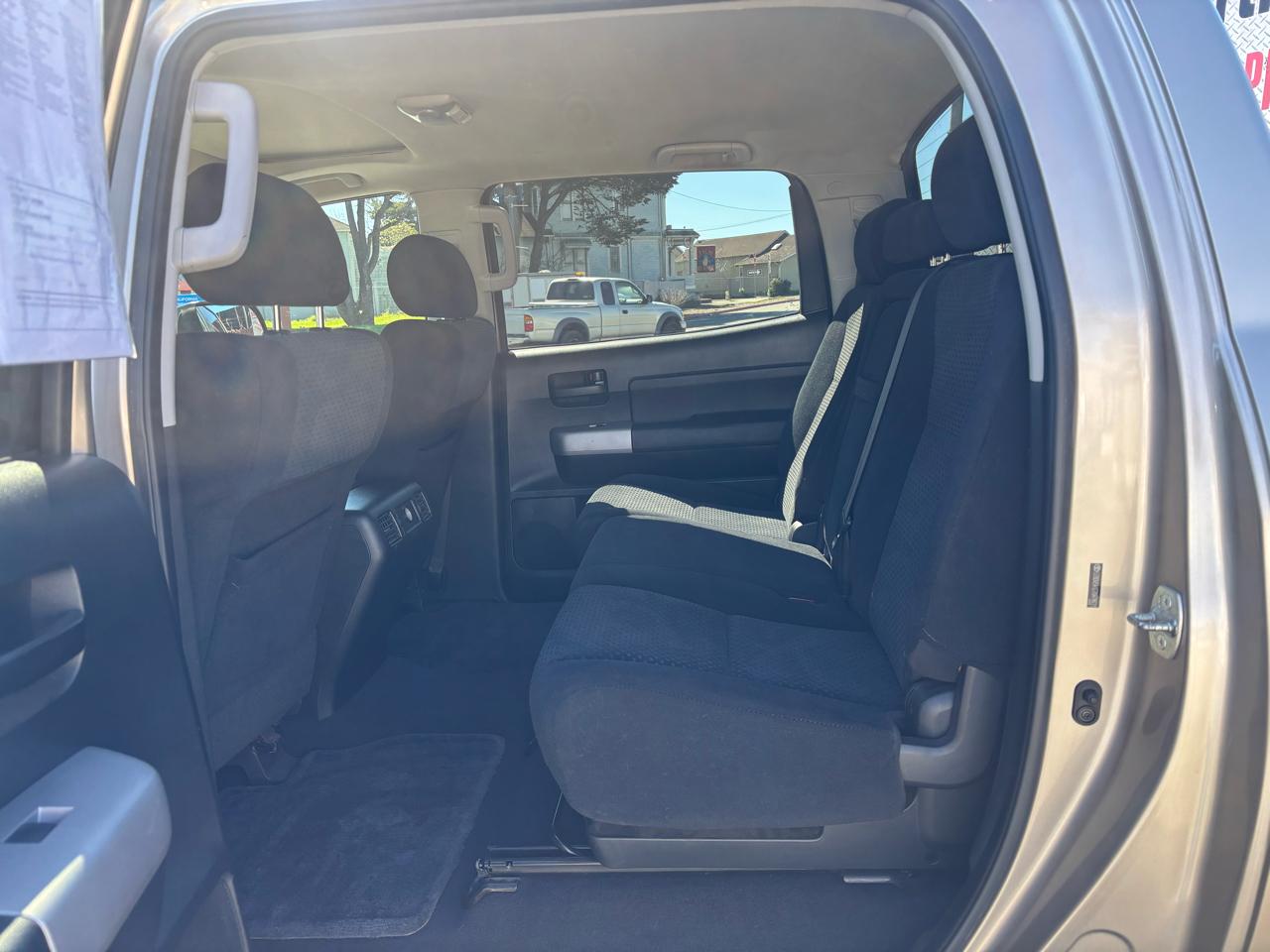 Toyota Tundra SR5 CrewMax 6AT 4WD 2007