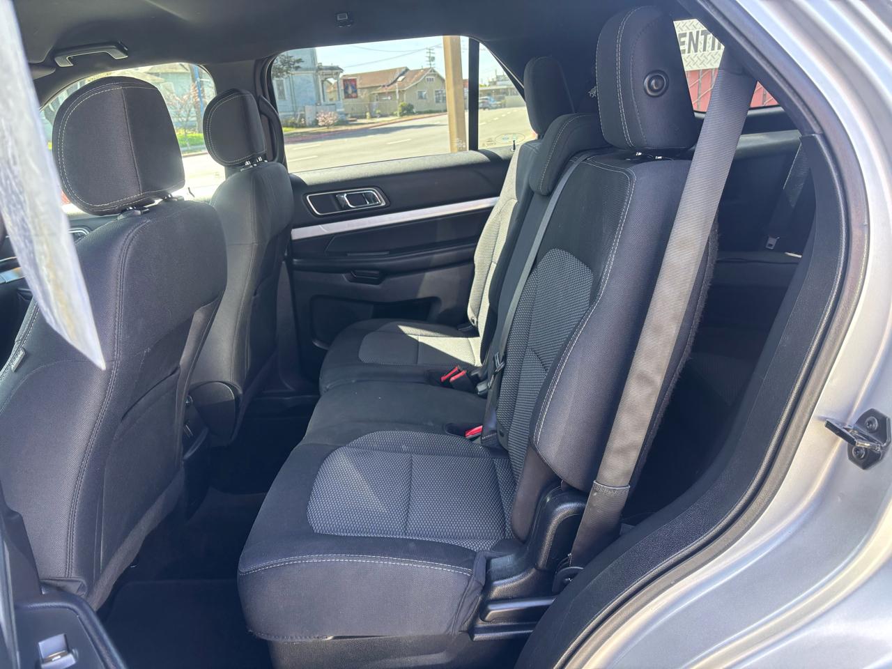 Ford Explorer XLT FWD 2017