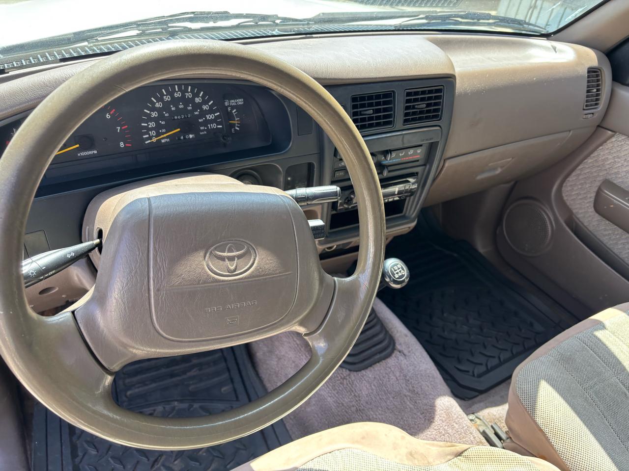 Toyota Tacoma V6 Xtracab 2WD 1996