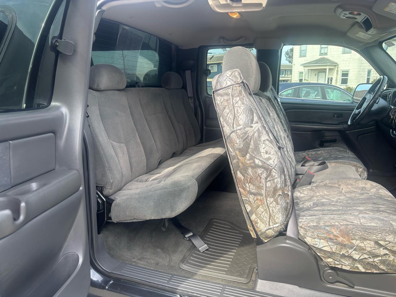 Chevrolet Silverado 2500HD LT Ext. Cab Long Bed 4WD 2004