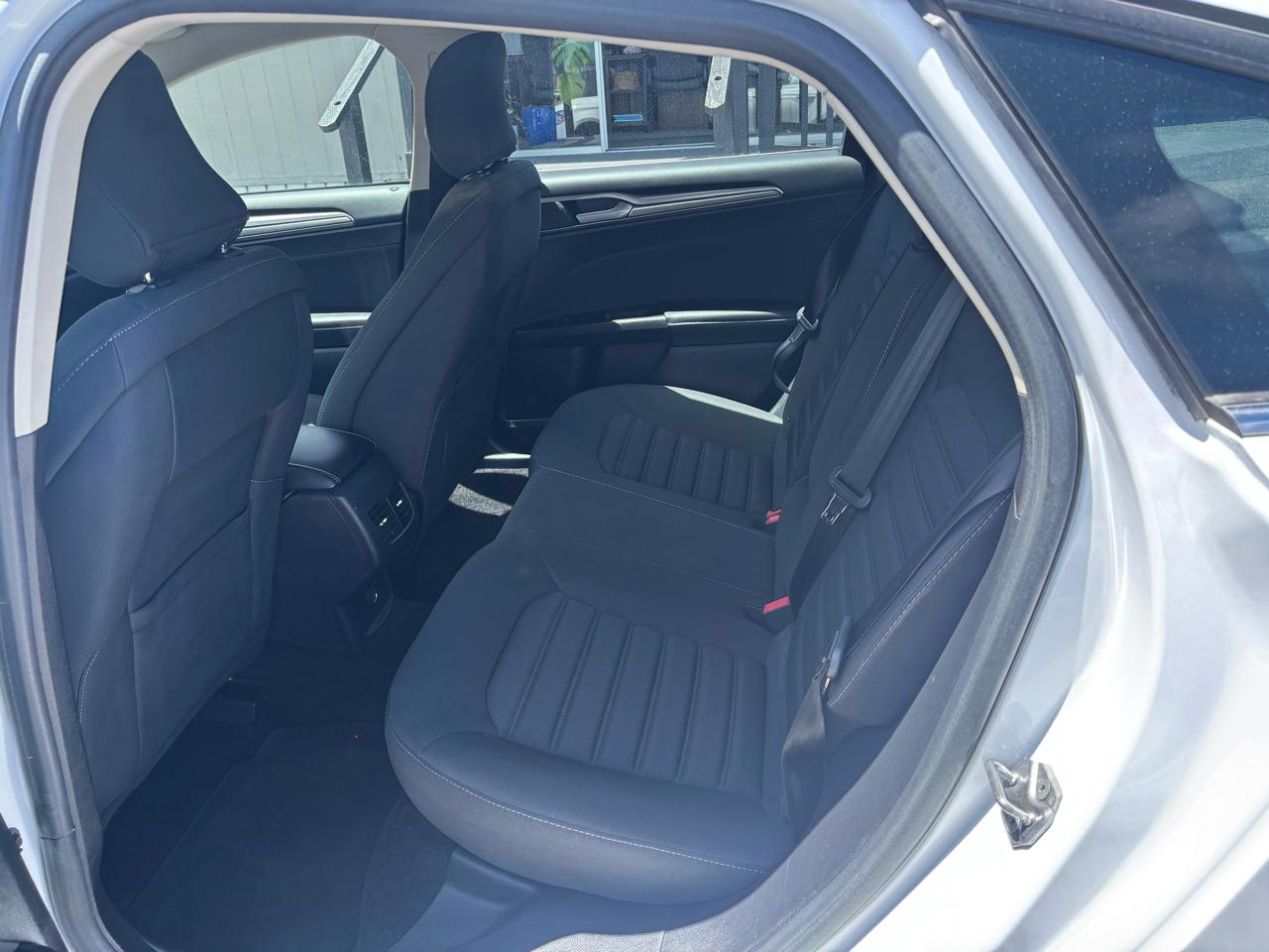 Ford Fusion SE 2017