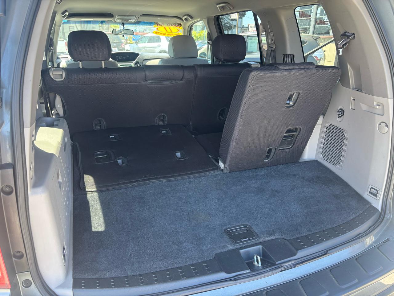 Honda Pilot LX 2WD 5-Spd AT 2011