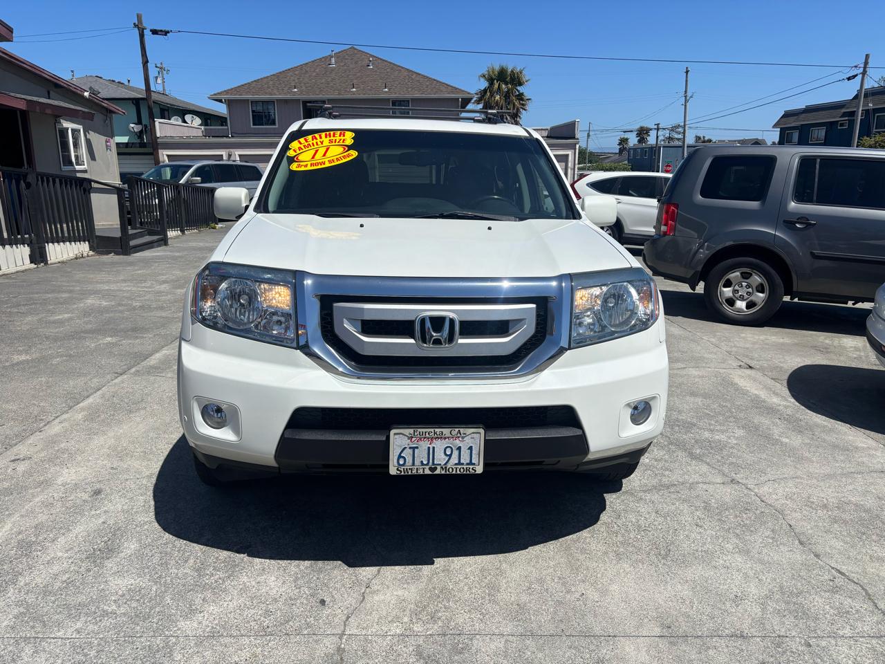 Honda Pilot Touring 4WD 5-Spd AT with DVD 2011