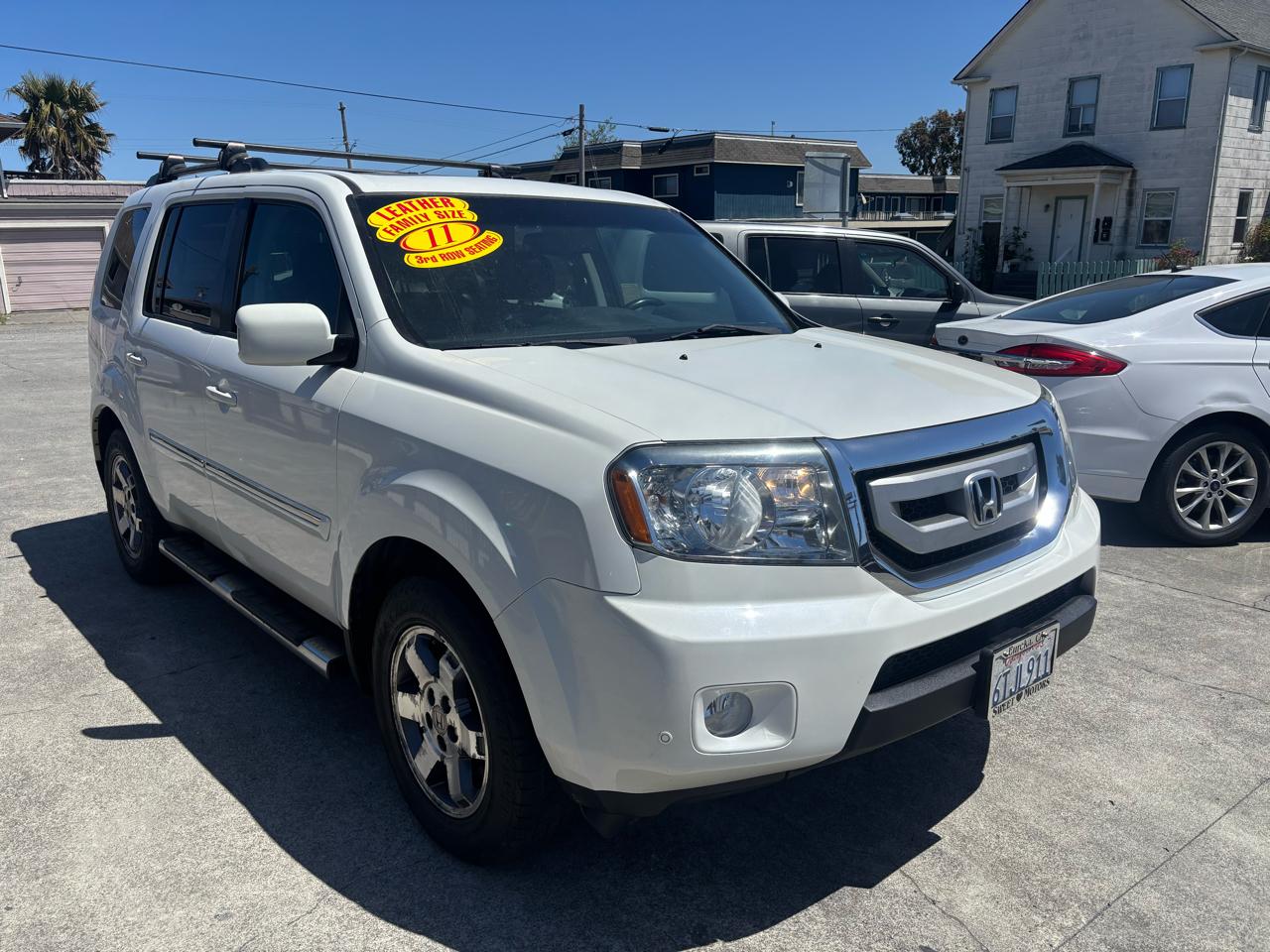 Honda Pilot Touring 4WD 5-Spd AT with DVD 2011