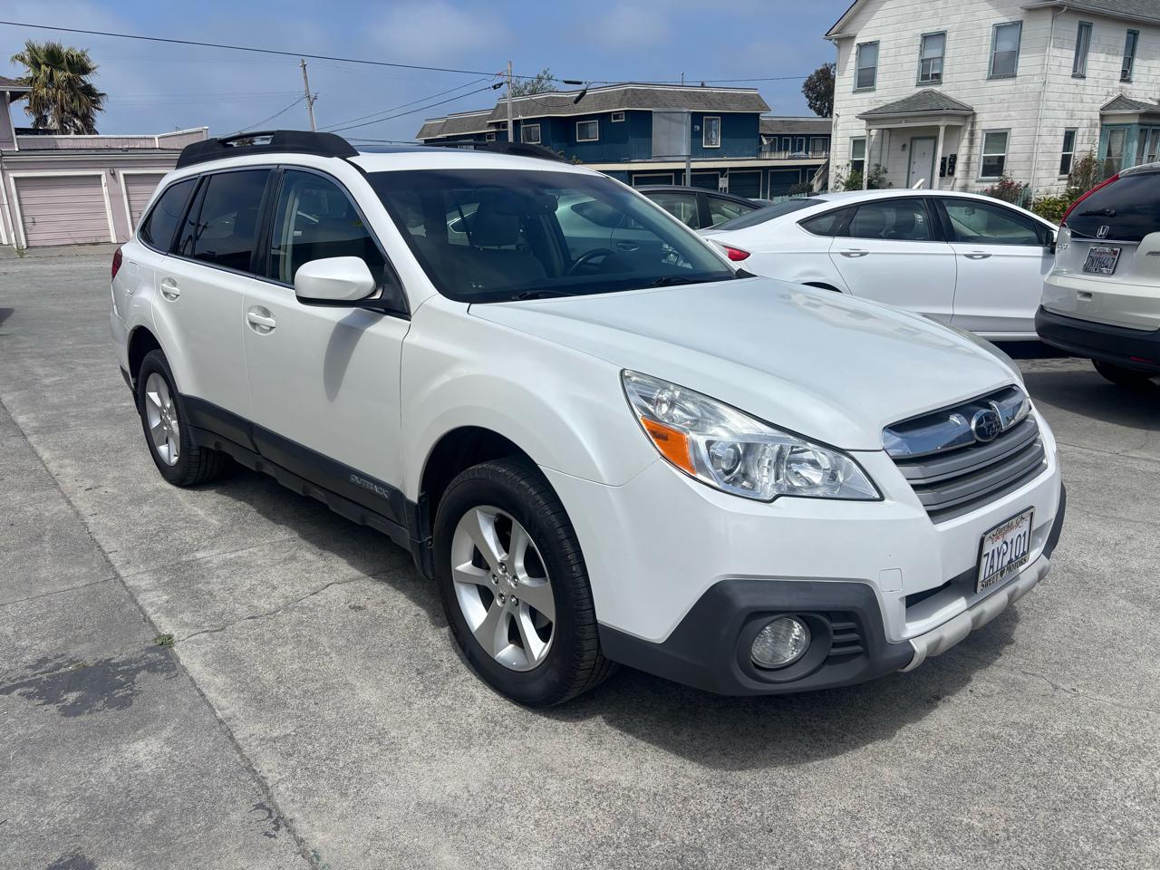 Subaru Outback 2.5i Limited 2013