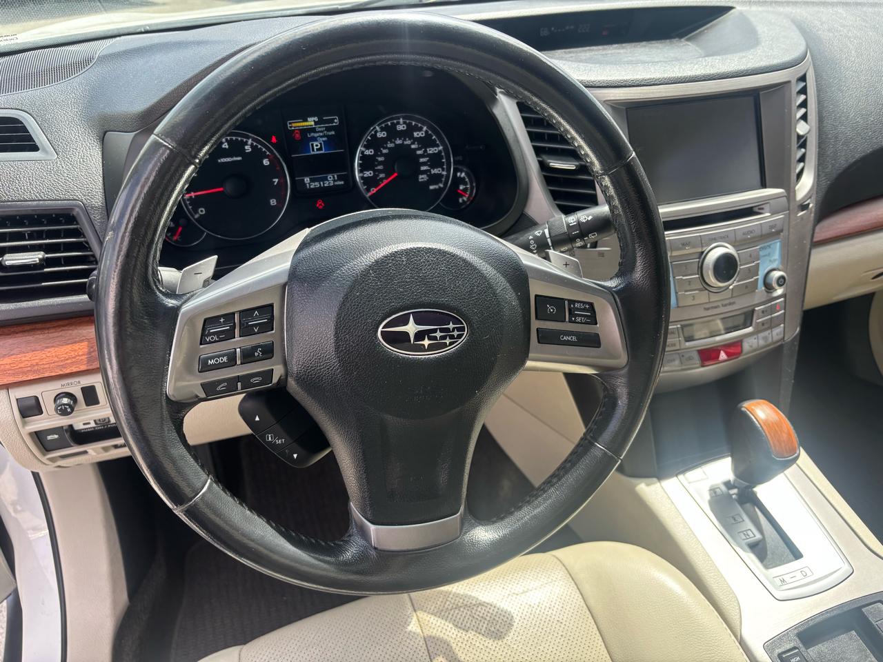 Subaru Outback 2.5i Limited 2013