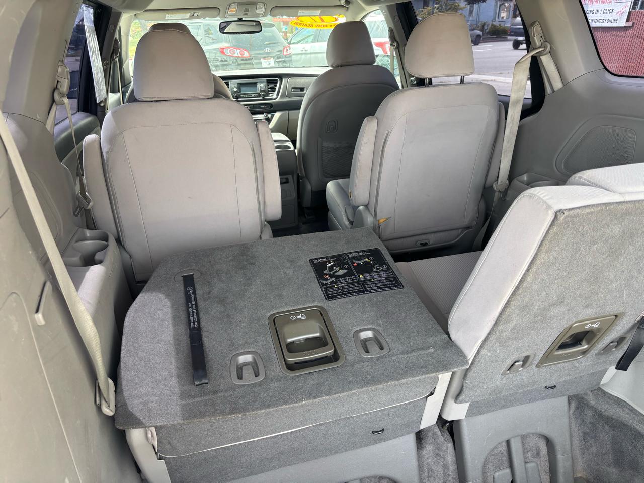 Kia Sedona L 2017