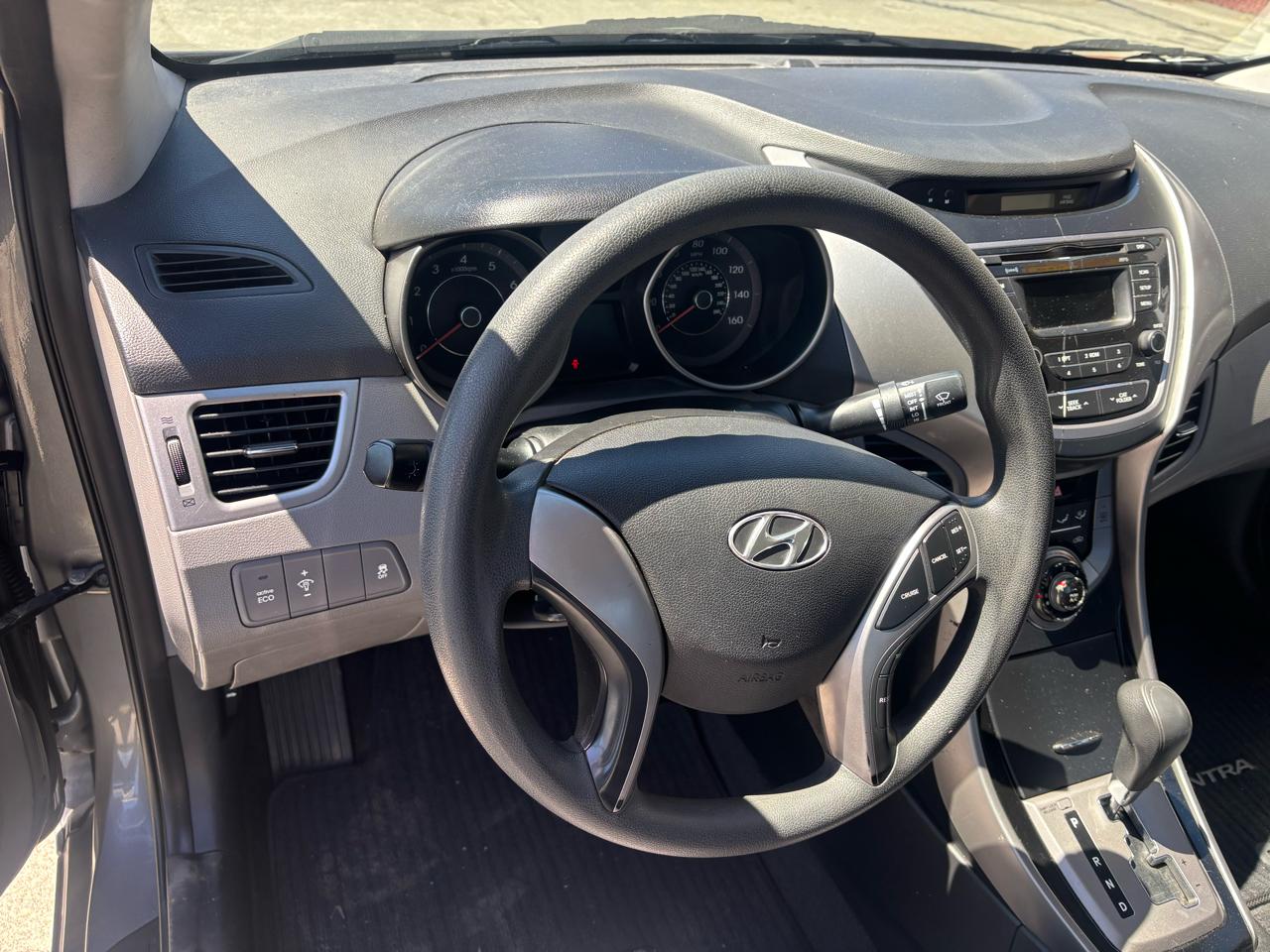 Hyundai Elantra GLS 2013
