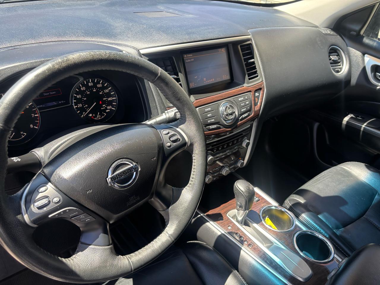 Nissan Pathfinder S 2WD 2016