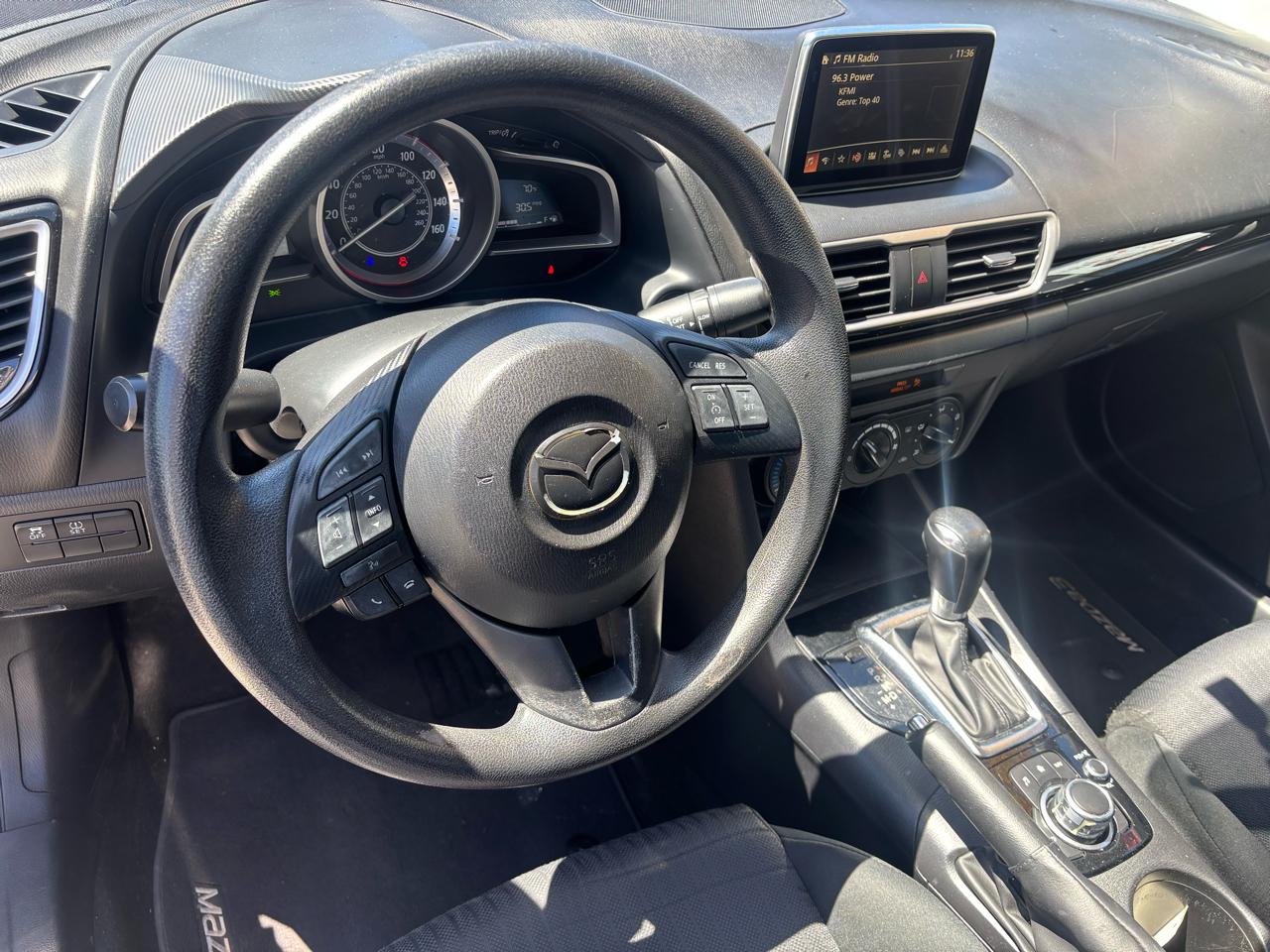 Mazda MAZDA3 i Sport AT 4-Door 2015