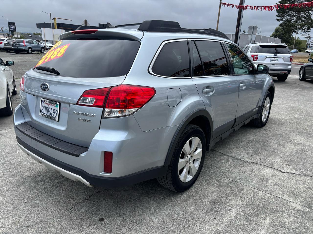 Subaru Outback 3.6R Limited 2012