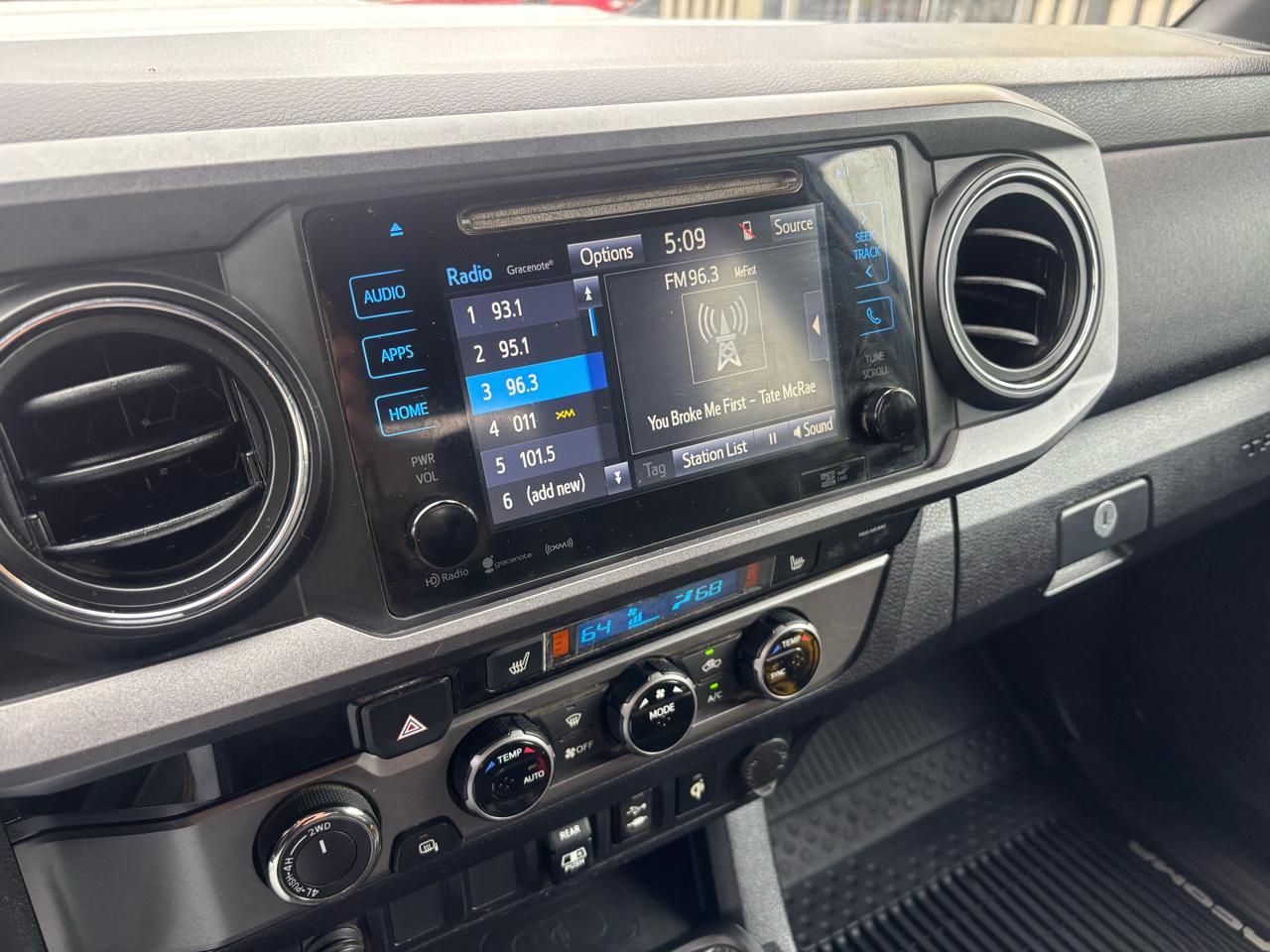 Toyota Tacoma TRD Sport Dbl Cab 4WD V6 6sp 2018