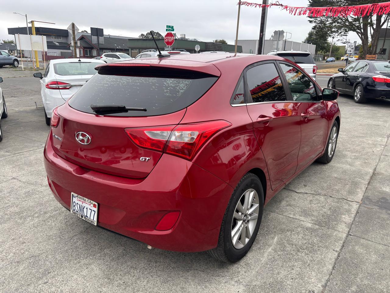 Hyundai Elantra GT A/T 2017