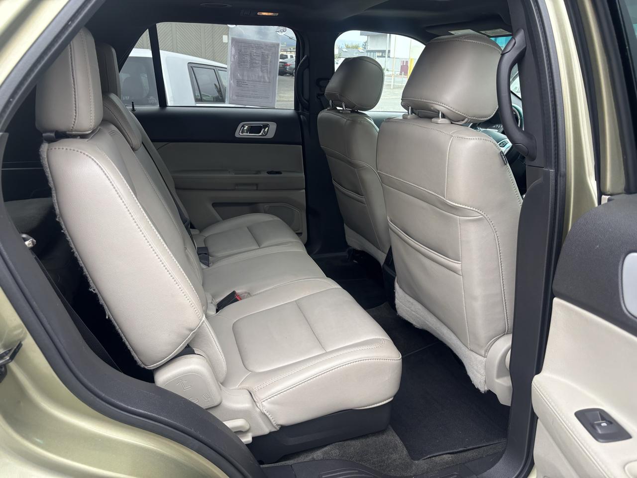 Ford Explorer XLT 4WD 2012