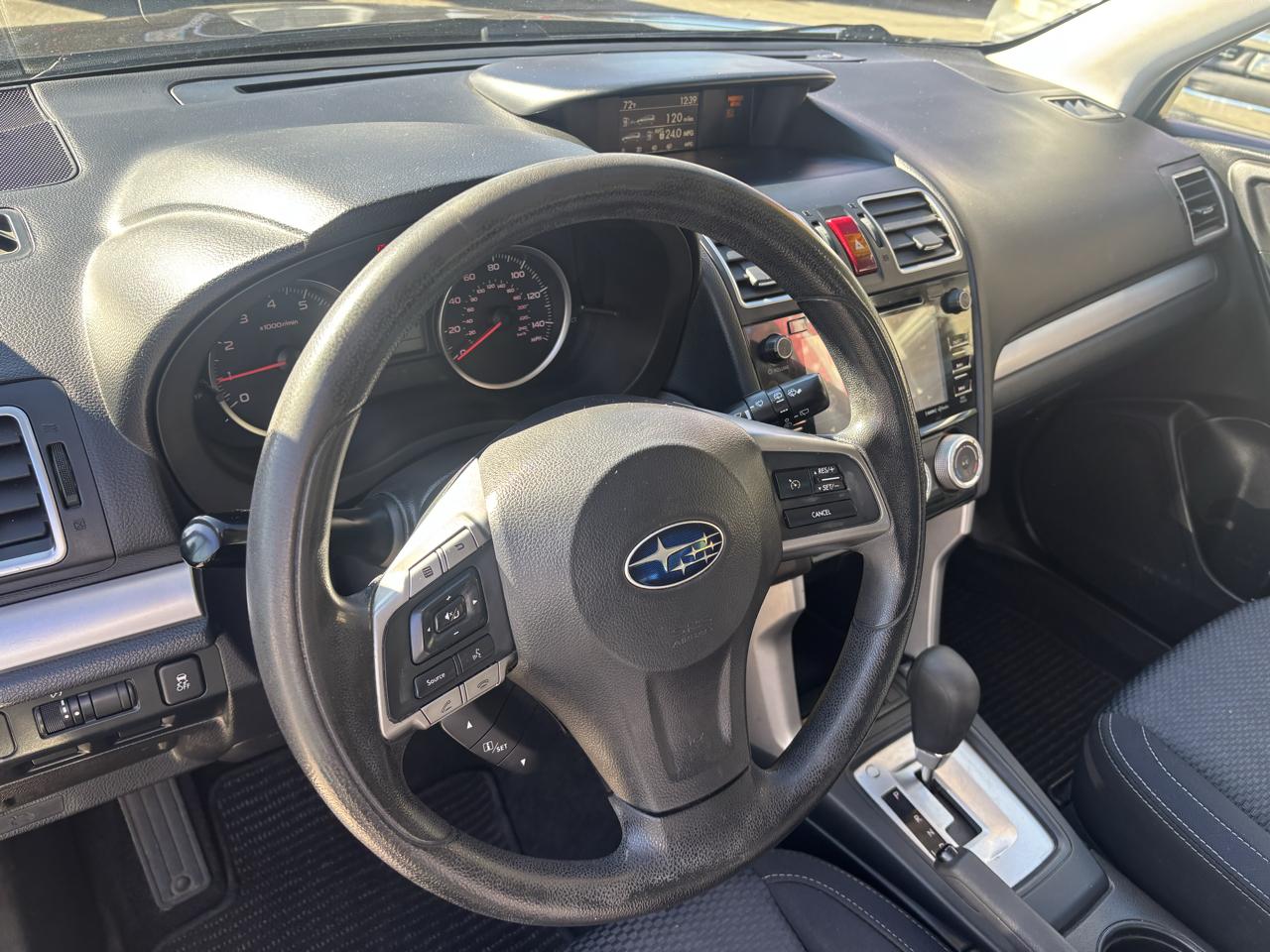 Subaru Forester 2.5i Premium PZEV CVT 2016