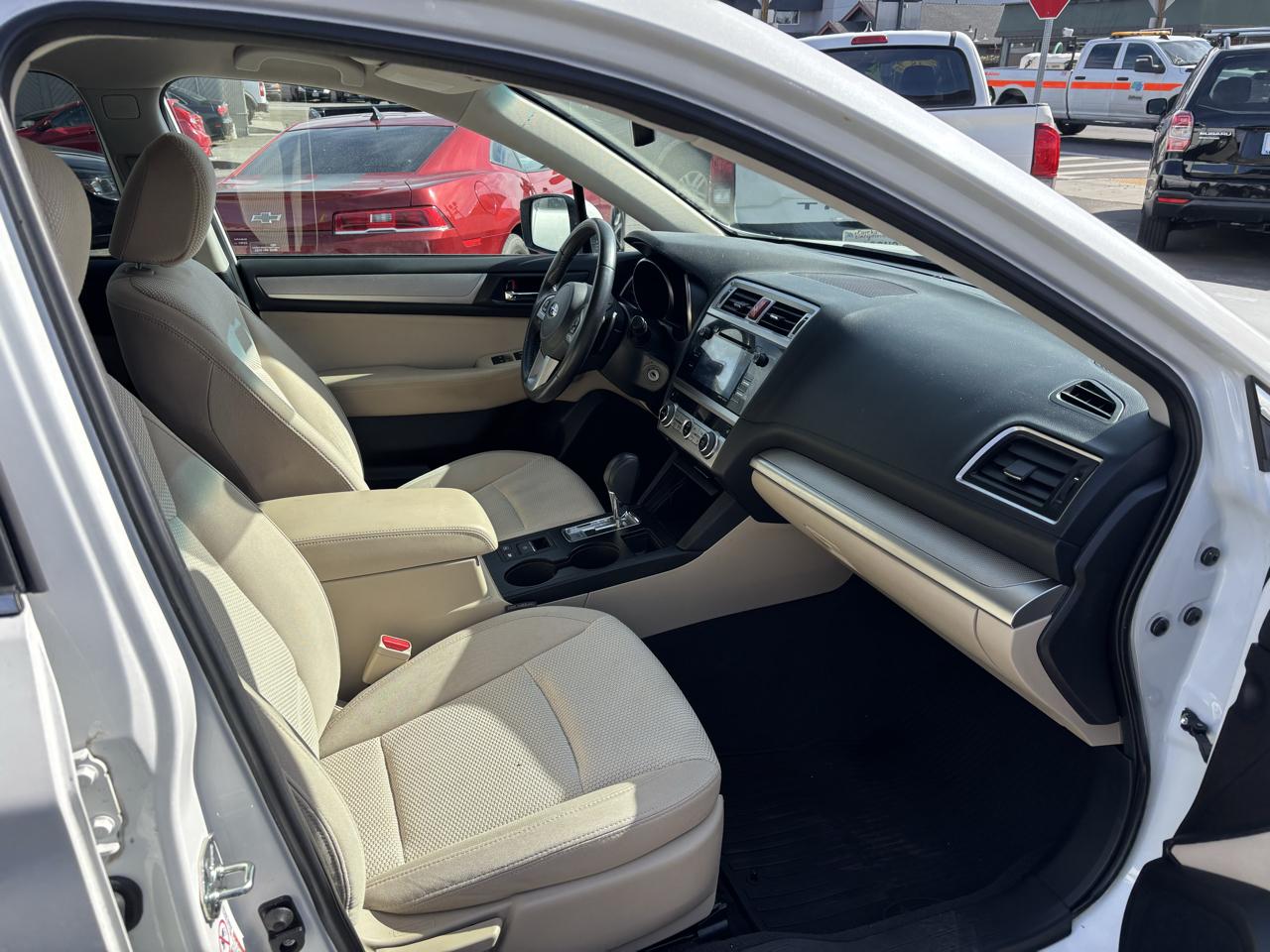 Subaru Outback 2.5i Premium 2017