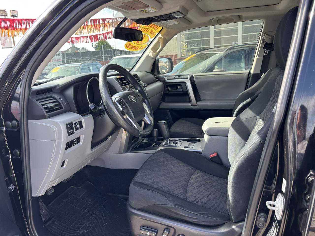 Toyota 4Runner  2012