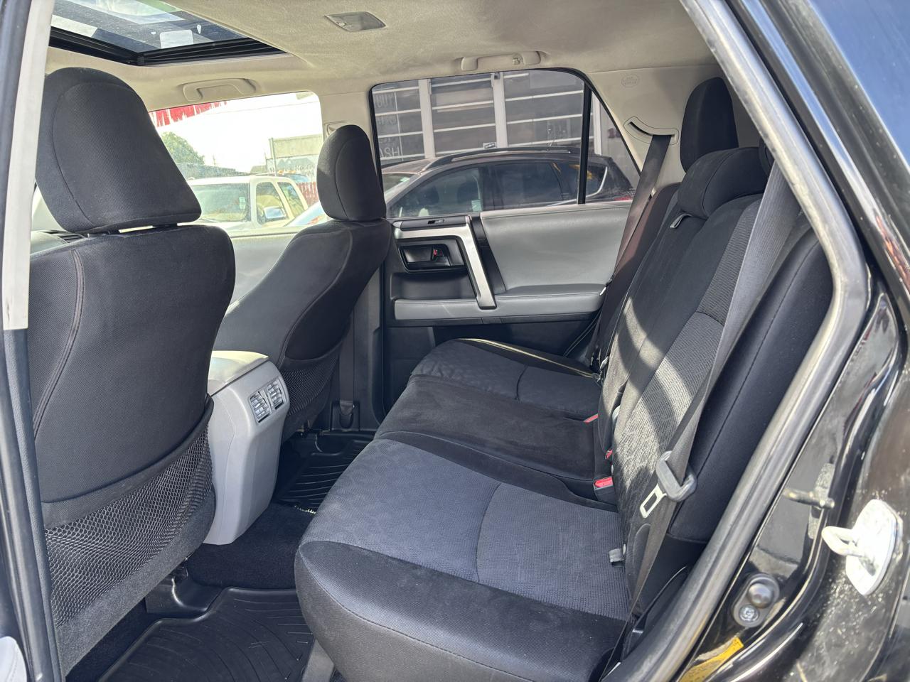 Toyota 4Runner  2012