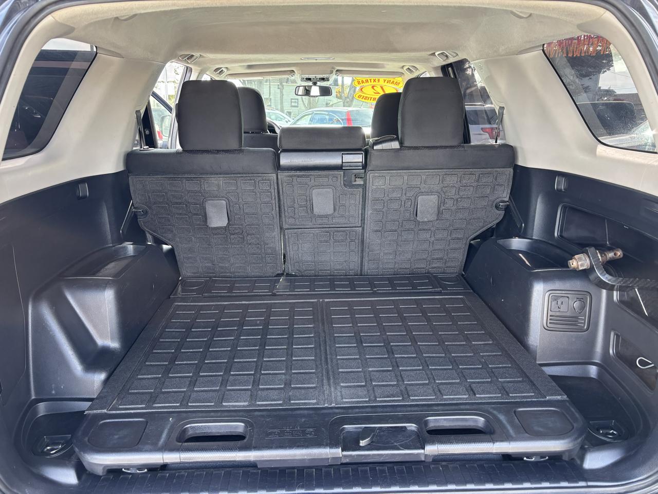 Toyota 4Runner  2012