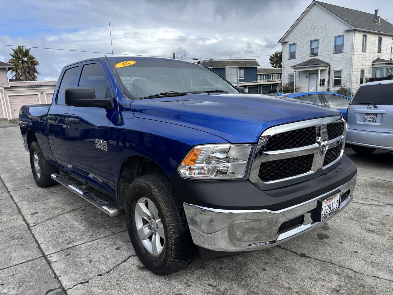 RAM 1500 Tradesman Quad Cab 4WD 2018