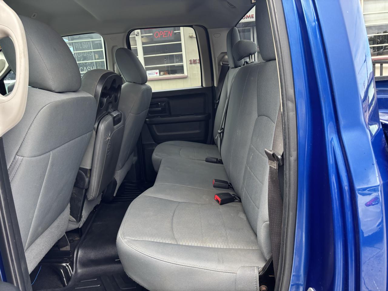 RAM 1500 Tradesman Quad Cab 4WD 2018