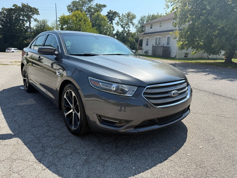 2015 Ford Taurus