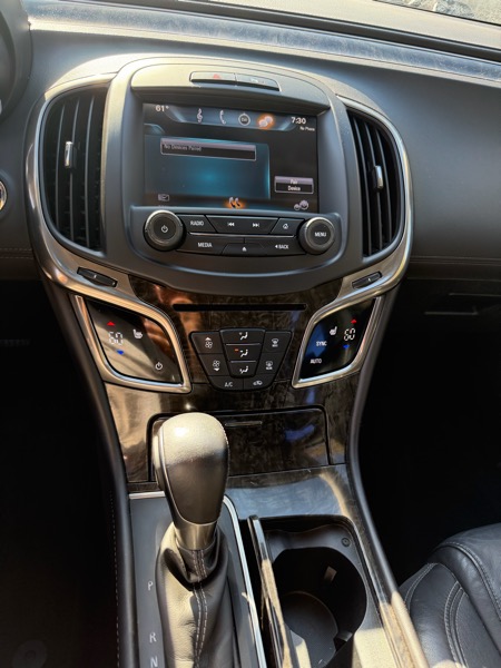 Buick LaCrosse Leather Package 2016 Buick LaCrosse Leather Package 2016