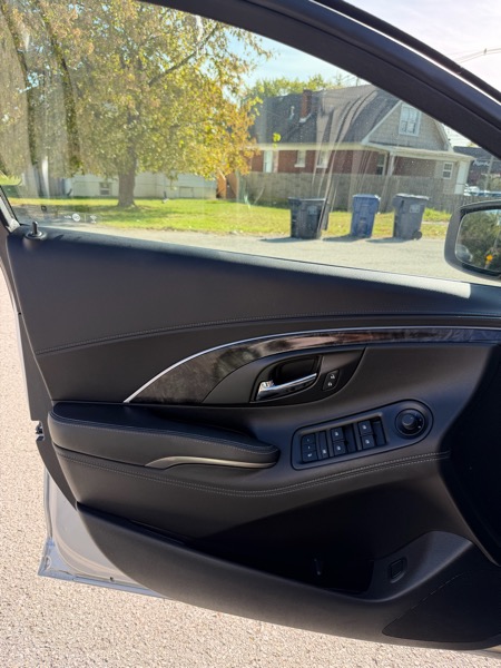 Buick LaCrosse Leather Package 2016 Buick LaCrosse Leather Package 2016