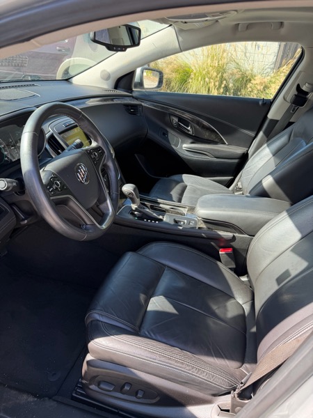 Buick LaCrosse Leather Package 2016 Buick LaCrosse Leather Package 2016