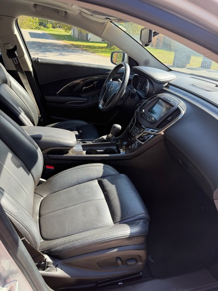Buick LaCrosse Leather Package 2016 Buick LaCrosse Leather Package 2016