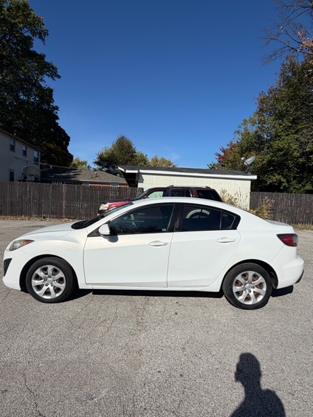 Mazda MAZDA3 i Sport 4-Door 2011 Mazda MAZDA3 i Sport 4-Door 2011