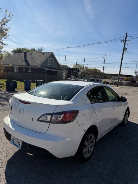 Mazda MAZDA3 i Sport 4-Door 2011 Mazda MAZDA3 i Sport 4-Door 2011