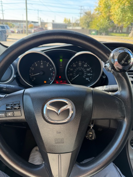 Mazda MAZDA3 i Sport 4-Door 2011 Mazda MAZDA3 i Sport 4-Door 2011
