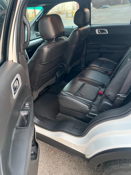 Ford Explorer XLT 4WD 2015