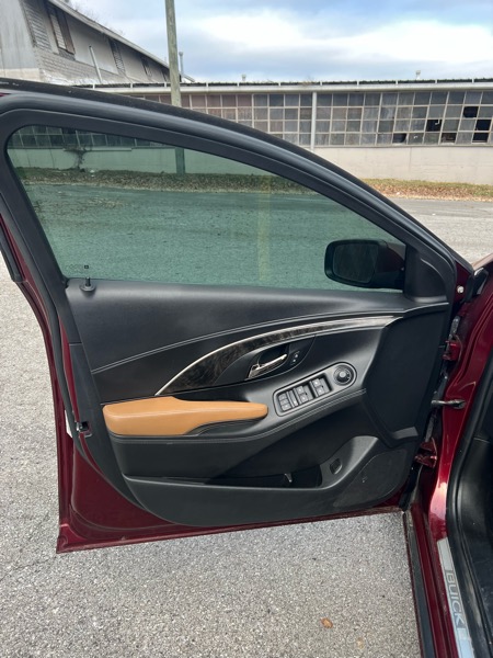 Buick LaCrosse Leather Package 2016