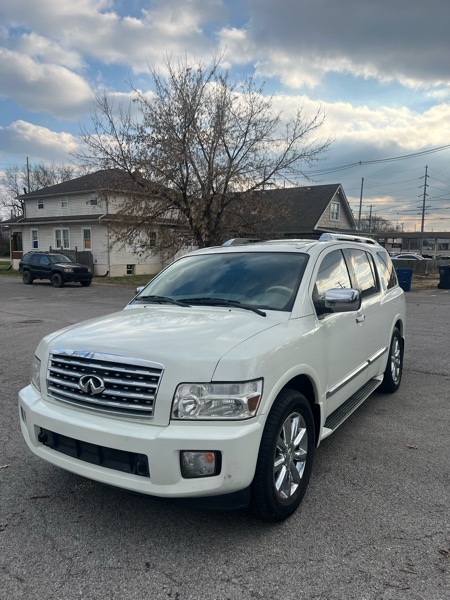 Infiniti QX56 AWD 2010
