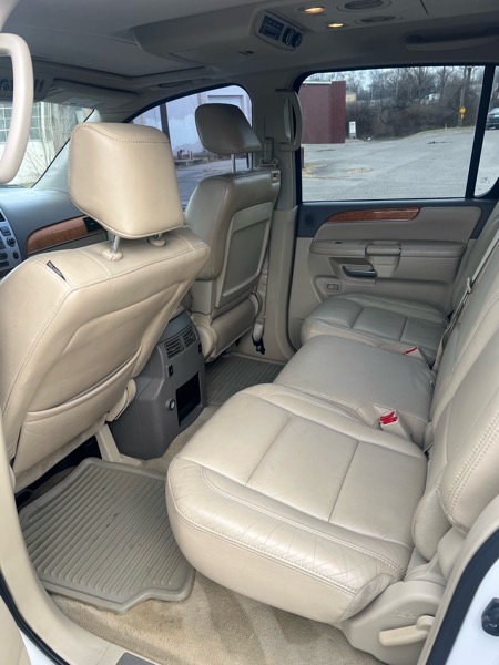 Infiniti QX56 AWD 2010