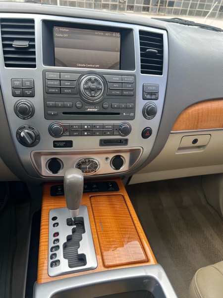 Infiniti QX56 AWD 2010