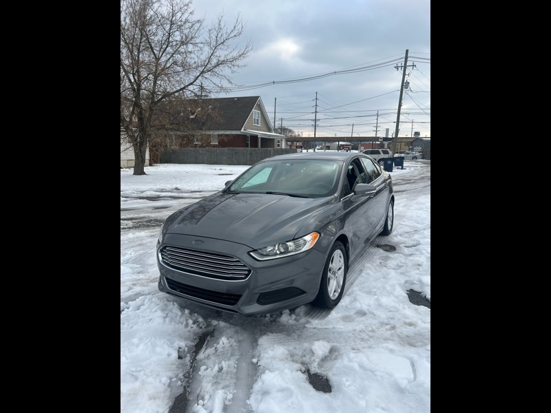 Ford Fusion SE 2014