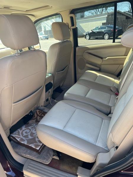 Ford Explorer Eddie Bauer 4.0L 4WD 2006