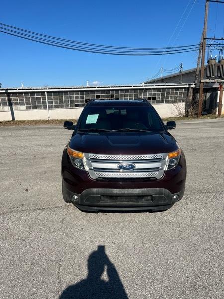 Ford Explorer 4dr XLT 4WD 2012