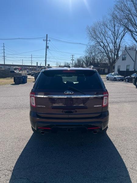 Ford Explorer 4dr XLT 4WD 2012