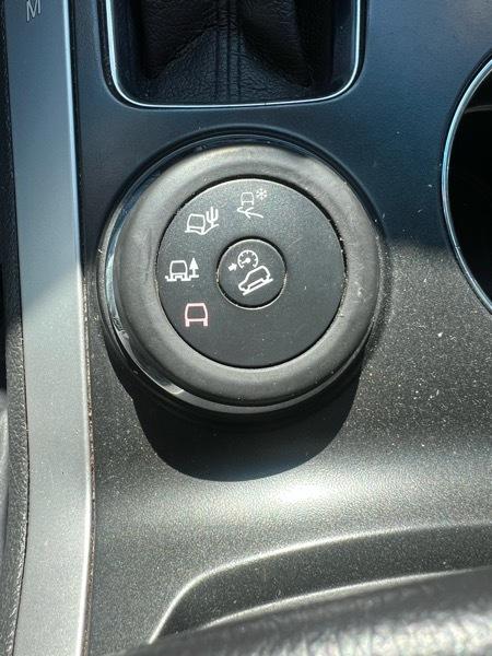 Ford Explorer 4dr XLT 4WD 2012