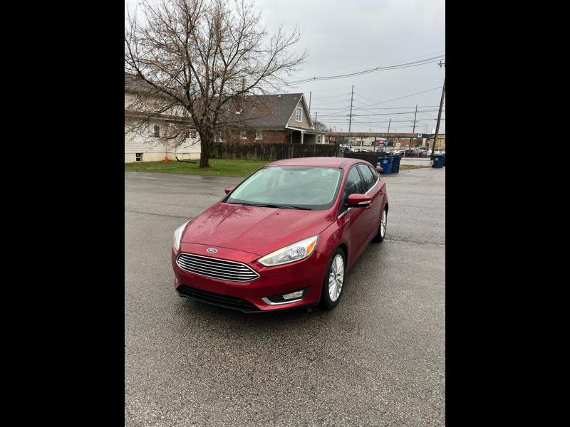Ford Focus Titanium Hatch 2016