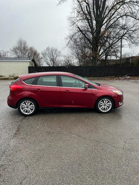 Ford Focus Titanium Hatch 2016