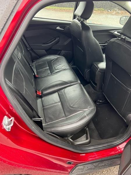 Ford Focus Titanium Hatch 2016