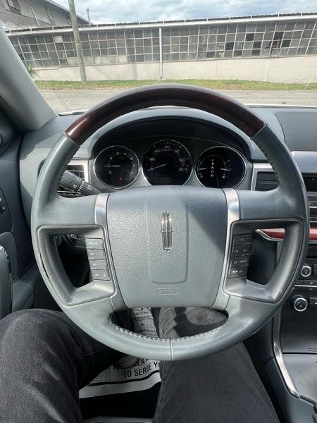 Lincoln MKZ FWD 2010