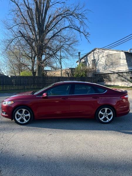 Ford Fusion SE 2016