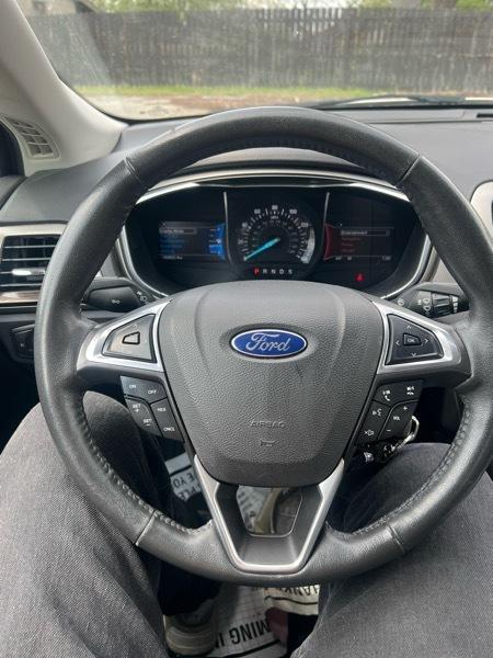 Ford Fusion SE 2016